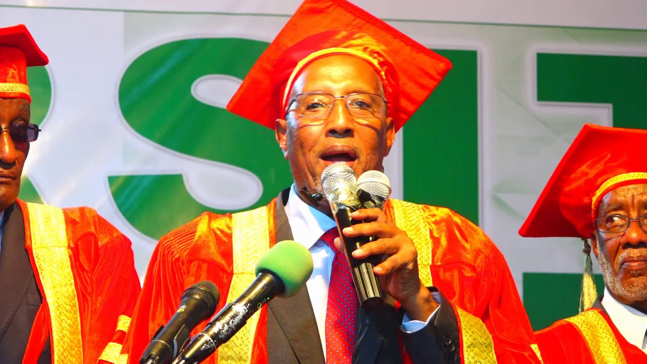 Daawo Khudbadii Madaxweyne Muuse Biixi uu ka jeediyey Jaamacada Camuud iyo Shan Qodob oo ay xambaarsanayd