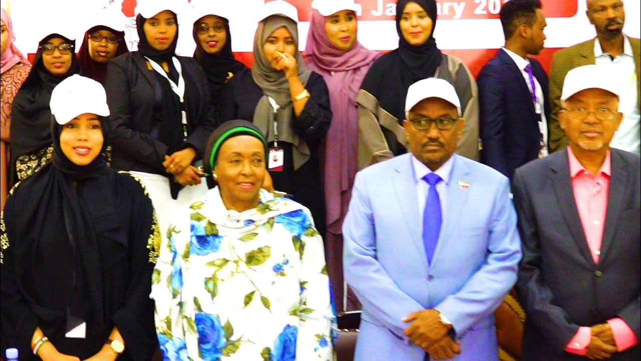 Daawo “Barnaamijkani waa barmaamij weyn oo waxtar leh, waa barnaamij ay ku bahoobeen dawladda iyo hay’addo badan oo caalami ahi, waxaan aaminsanahay in uu wax weyn ka badali doono cuntooyinkeenii aynu isticmaali jirnay” Mweyne ku xigeenka Somaliland