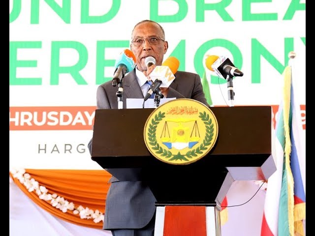 Daawo “Dib-u-dhiska jidkani waxa uu ka labaad ka yahay mashaariicda maalgelinta kaabayaasha dhaqaale ee Somaliland oo uu ka koobaad yahay ballaadhinta iyo casriyeynta dekedda Berbera, taas oo hawsheedu si fiican u socoto. Labada mashruuc marka lagu daro suuqa xorta ah (Berbera free zone) iyo garoonka madaniga ah ee Berbera” Madaxweyne Biixi