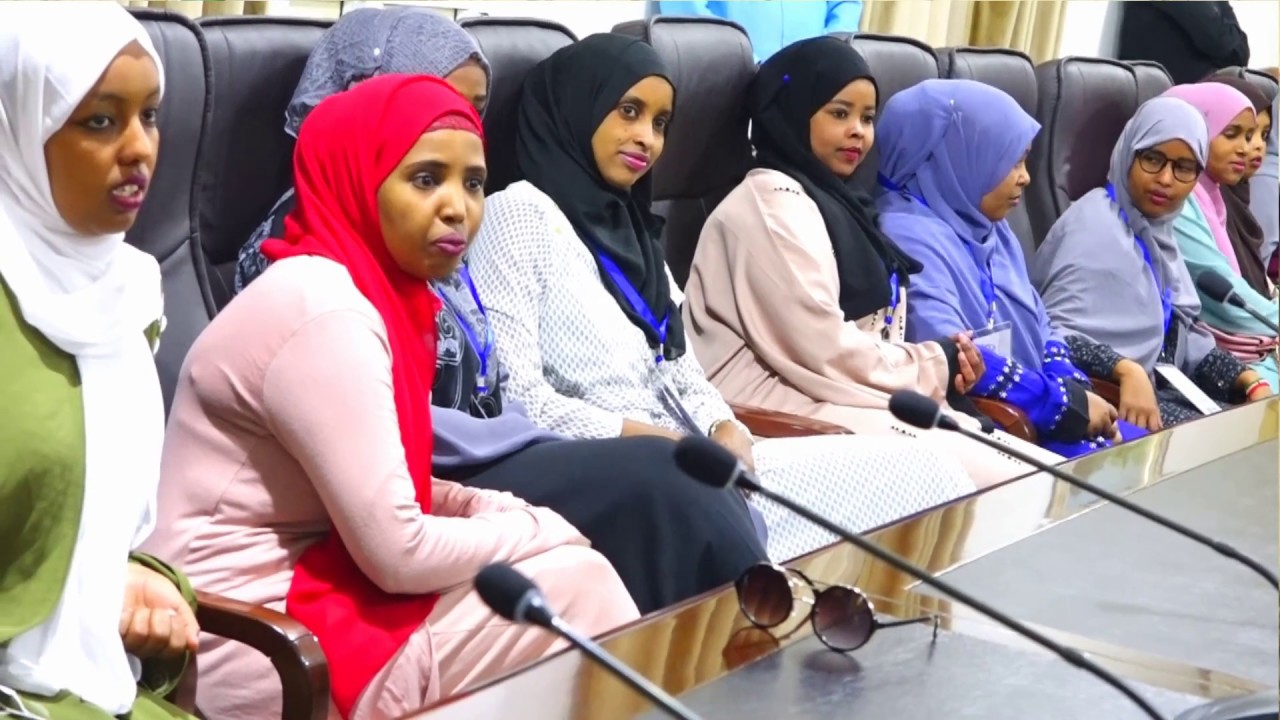 Daawo Madaxweyne-ku-xigeenka Somaliland Oo La Kulmay Dhallinyaro Loo Carbinayo Hoggaaminta Wanaagsan oo Gobollada Dalka Ka Socotay