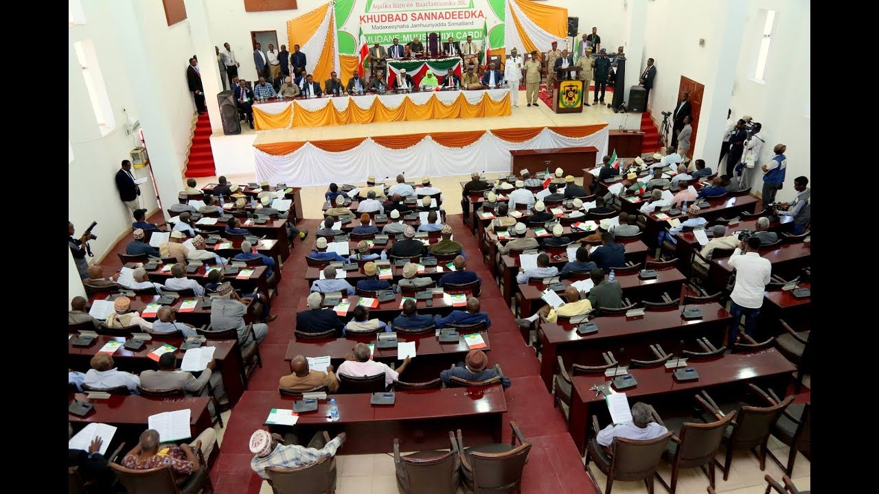 Daawo:Khudbad Sannadeedka Dastuuriga ah Madaxweynaha Jamhuuriyadda Somaliland Mudane, Muuse Biixi Cabdi 24 March 2019