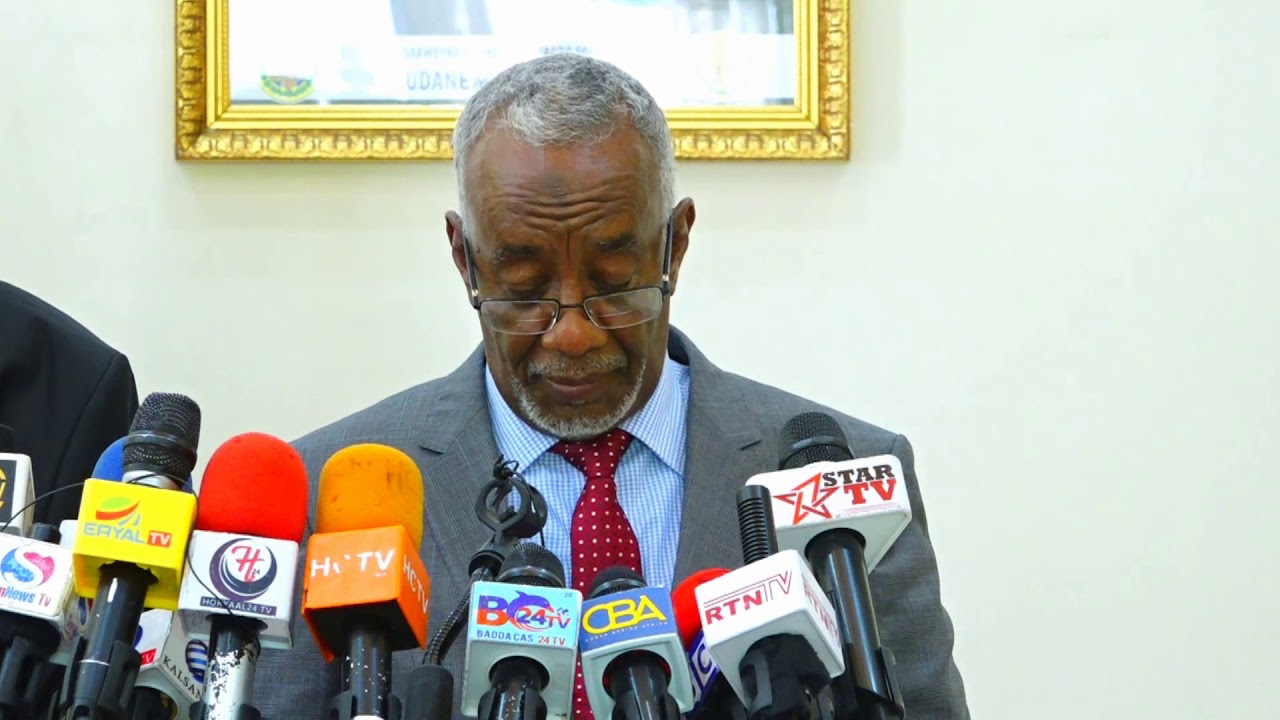 Daawo: “Waxa aad looga wada-hadlay is-kaashiga xagga nabadgelyada, sida aad og tihiinna mandaqadda waxa aad ugu soo xoogaysanaya Argagixisada oo meelo badan ku sugan, sidii arrintaas looga hor tagi lahaa, la isagana kaashan lahaa ayaa kamid ahaa qodobbada ugu waaweyn ee uu wada-hadalkaasi ku saabsanaa.” Wasiir Faratoon