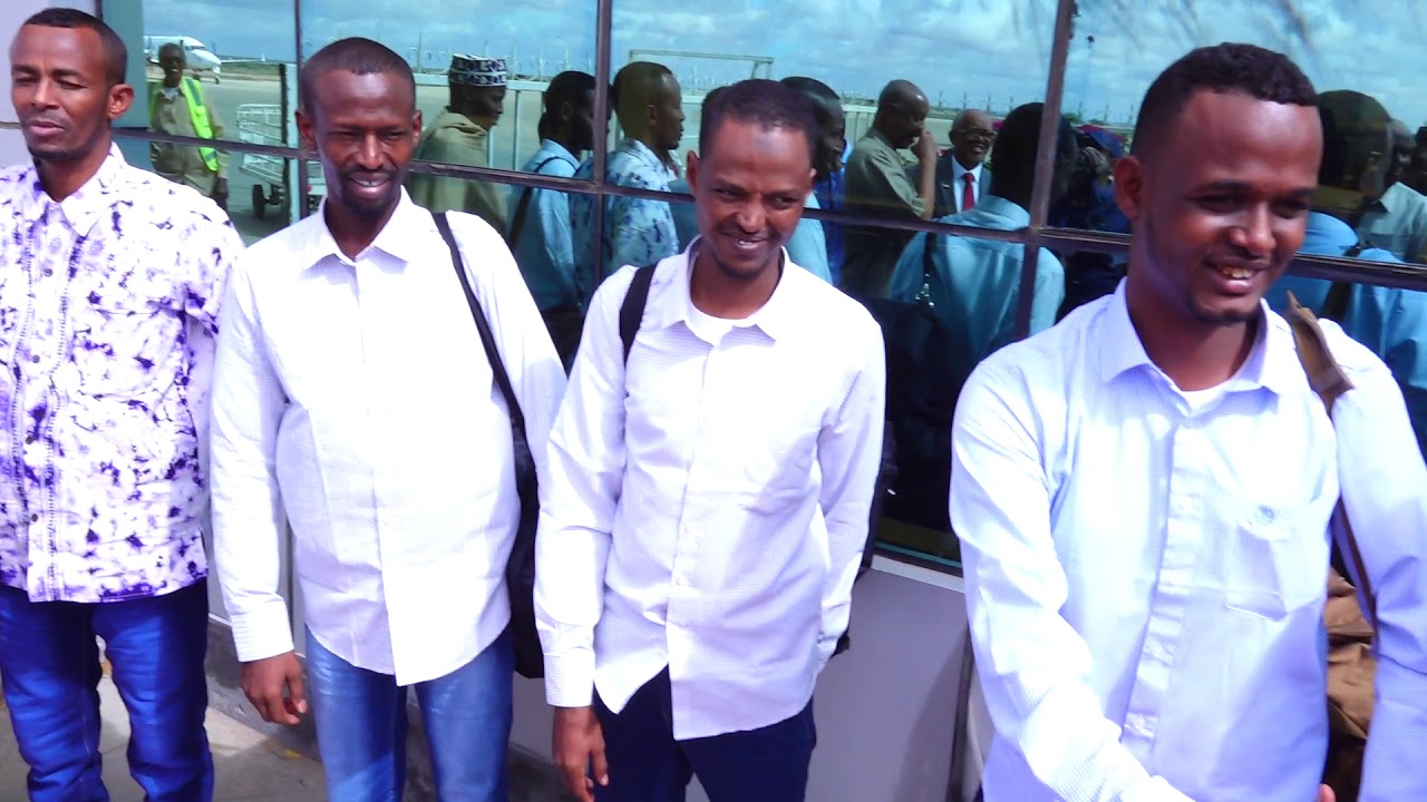 Daawo Mdaxweyne Ku xigeenka JSL Oo Sii Sagootiyey 14 Maxaabiistii Maamulka Puntland Lagaga Qabtay Dagaalkii Tuka-raq, Sidoo kalena Soo Dhaweeyey Saddex Maxbuus Oo Ay Puntland Ka Haysay Somaliland