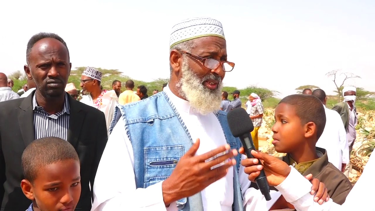 Daawo Masuuliyiin iyo waxgarad ka hadlay taariikhda Marxuum Axmed Yuusuf Siciid oo lagu aasay Hargeysa