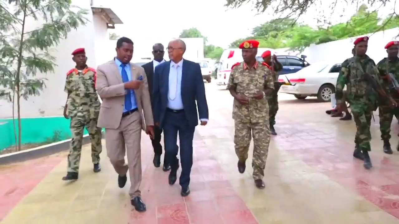 Daawo kormeer kedis ah oo uu saaka ku simaha madaxweynaha JSL ku sameeyey  xarumaha Dawladda