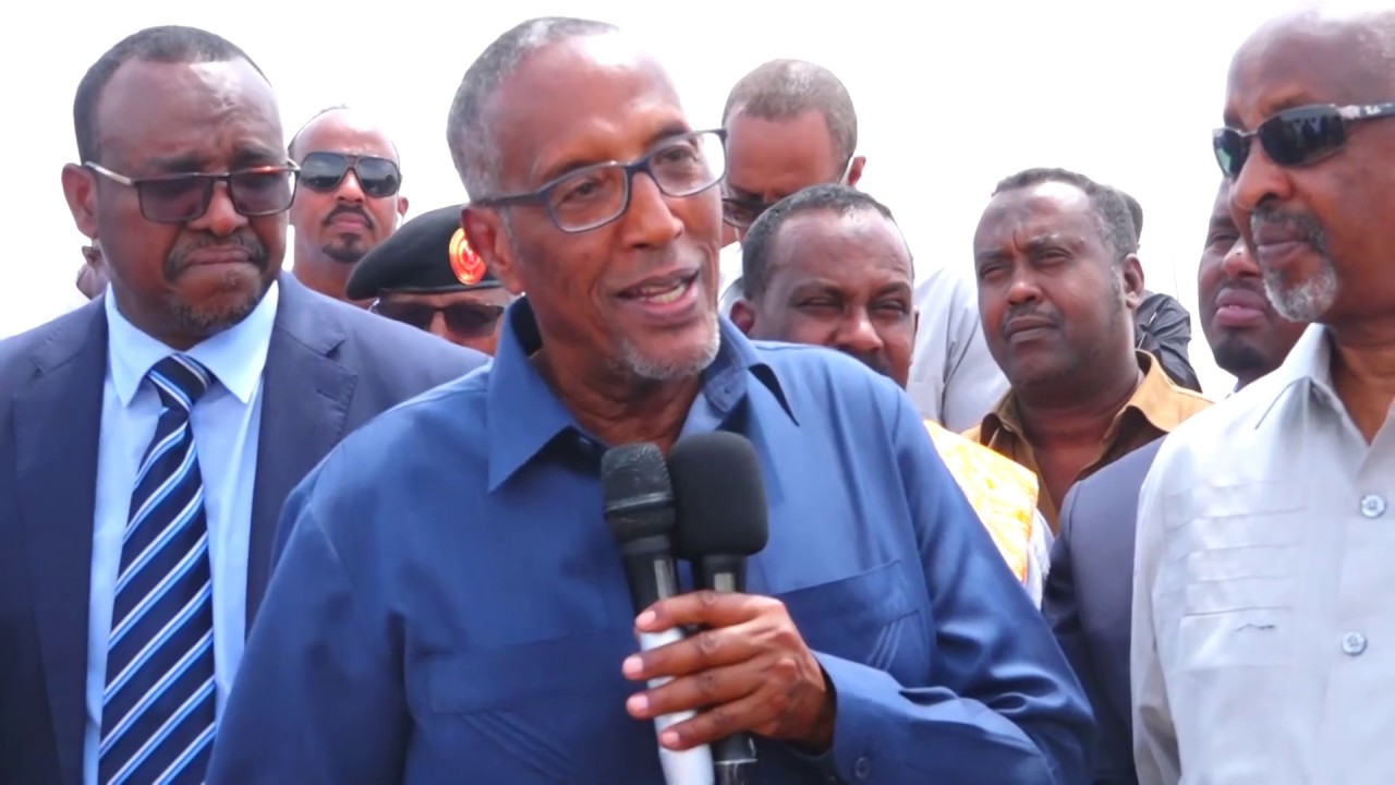 Daawo “Garoonkii Berbera ee in badan laga murmaayey ee Imaaraadku dhisayeen ee la-lahaa waa ciidan iyo ciidankani muxuu yahay, Ciidankii waan ka wareejiyey oo waa Shibil Maanta…..” Madaxweynaha Jamhuuriyadda Somaliland, Mudane Muuse Biixi Cabdi