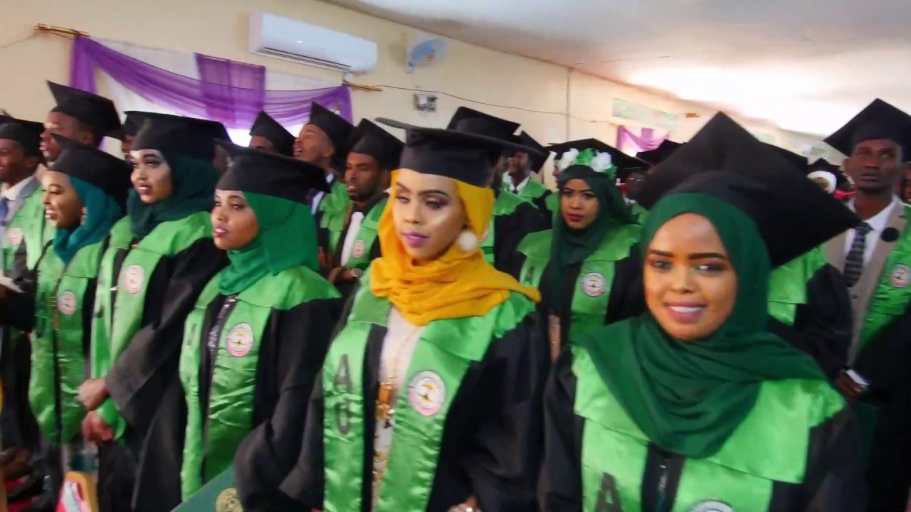 Daawo Muuqaalada Guud ee Safarka Madaxweynuhu ku tegay Boorama iyo Qalin-jebinta Jaamacadda Camuud