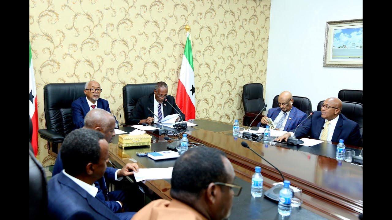 Kulan La Isku Laab xaadhay oo dhexmaray Xisbiyada qaranka iyo Madaxweynaha Somaliland oo lagu kala saxeexday Heshiis Taariikhi ah