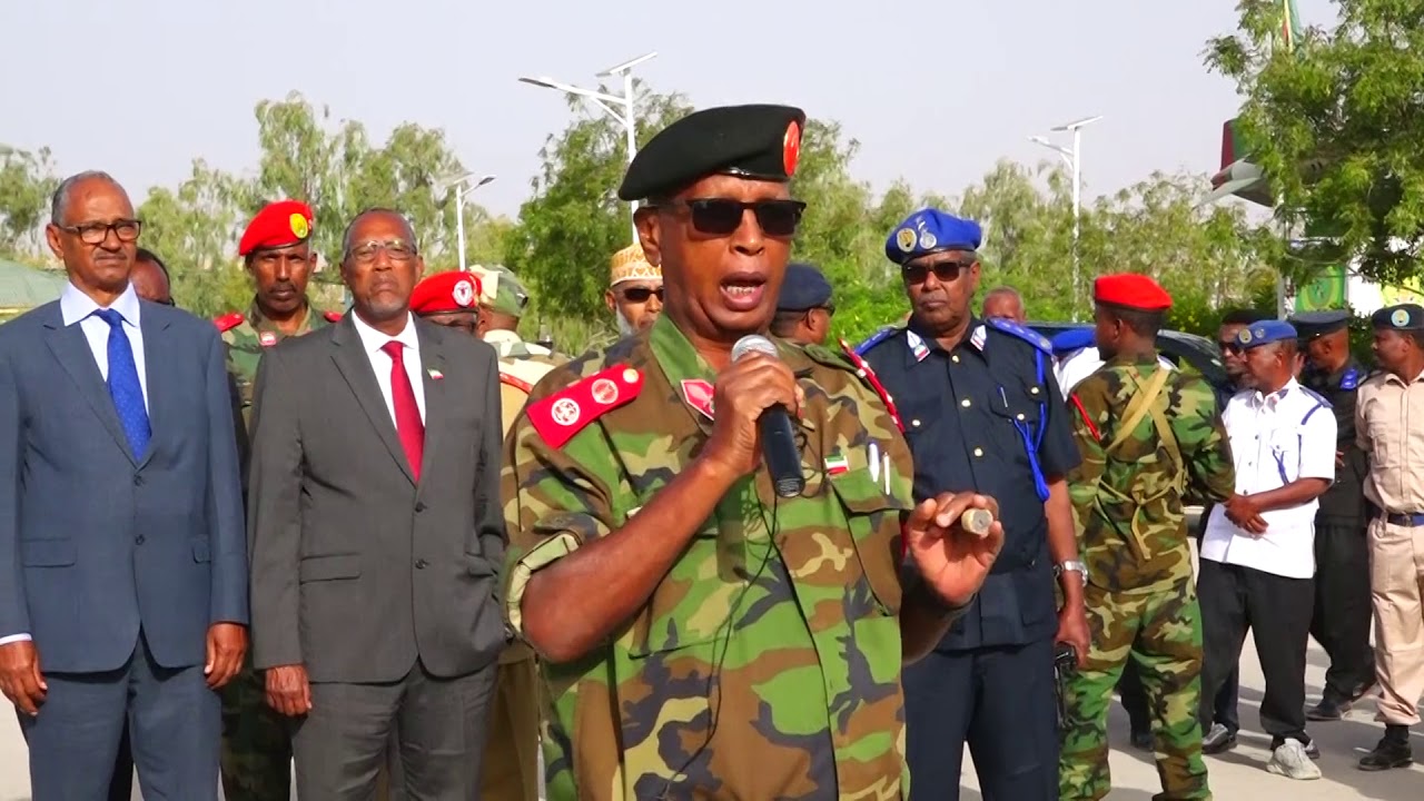Taliyaha Ciidanka Qaranka Somaliland Sareeye Gaas Nuux Ismaaciil Taani oo Ka Hadlay Ujeedka Madaxweynuhu ugu tegay Ciidamda Saaka