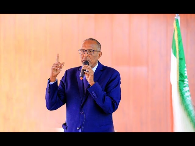 Madaxweynaha Somaliland Oo Fadal u jeediyey Maayirrada iyo Badhasaabadda Dalka oo uu maanta kulan kula yeeshey Madaxtooyada JSL