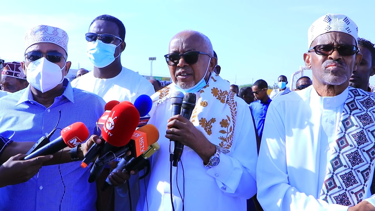 Madaxweyne Ku xigeenka Jamhuuriyadda Somaliland, Mudane Cabdiraxmaan Cabdilaahi Ismaaciil (Saylici) oo Shacbiga Somaliland kula Tukaday Garoonka Kubadda Cagta ee Hargeysa Stadium