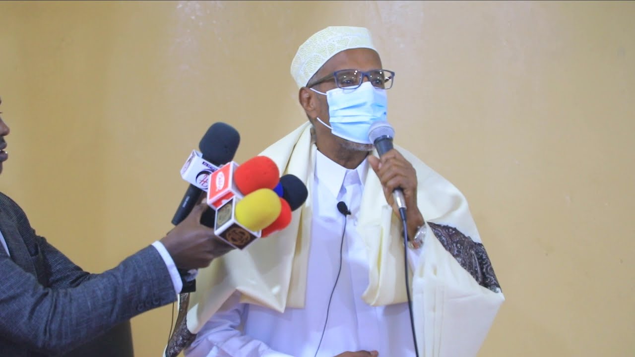 Madaxweynaha Jamhuuriyadda Somaliland oo la Tukaday Salaadii Ciidal Adxaha Kumanaan ka mida Shacbiga Ku dhaqan Caasimada Somaliland ee Hargeysa