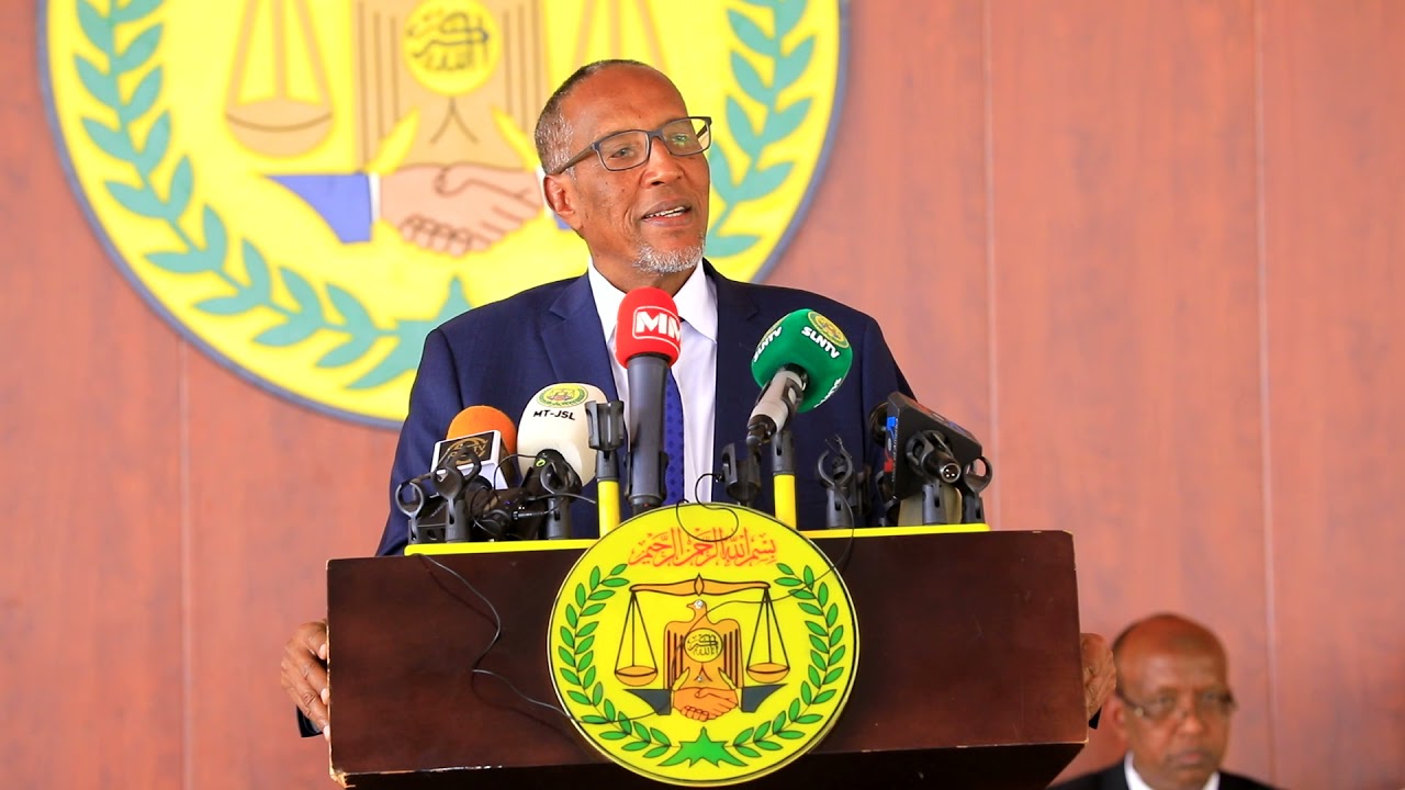 Madaxweynaha JSL oo qaabiley Kuna Hambalyeeyey Shirgudoonka Cusub ee wakiilada loo doortay