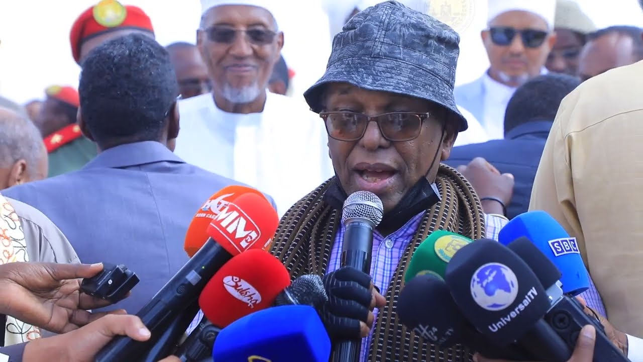 Muqaalada Guud ee Qaabki Aaska Qaran Loogu sameeyey Marxuum Abwaan Maxamed Ibraahim Warsame Hadraawi