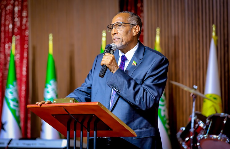 Khudbadda Madaxweynaha Somaliland ee Munaasibad lagu xusay 63-guurada kasoo wareegtay markii ay Jamhuuriyadda Somaliland xornimadeeda ka qaadatay Boqortooyada Ingiriiska oo madaxtooyada lagu qabtay