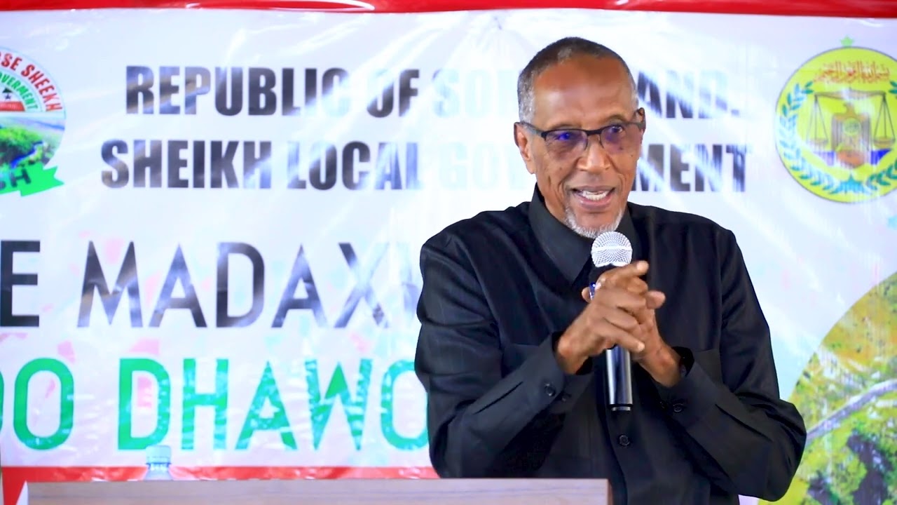 Madaxweynaha Jamhuuriyadda Somaliland iyo Wefti uu hoggaaminayo oo Soo Dhaweyn Ballaadhan Loogu Sameeyey Degamada Sheekh.