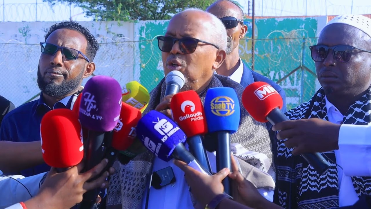 Madaxweyne ku xigeenka Jamhuuriyadda Somaliland, Mudane Cabdiraxmaan Cabdilaahi Ismaaciil (Saylici) oo Hargeysa Stadium kula tukaday Shacbiga Caasimada khudbadna u jeediyey