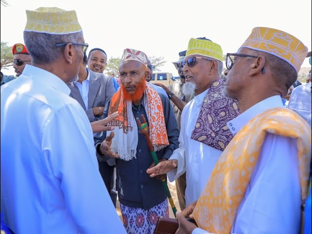 Aas Qaran oo loo sameeyey Marxuum Xaaji Cabdi Aw Maxamuud Ismaaciil (Xaaji Cabdi Aw Cadde)