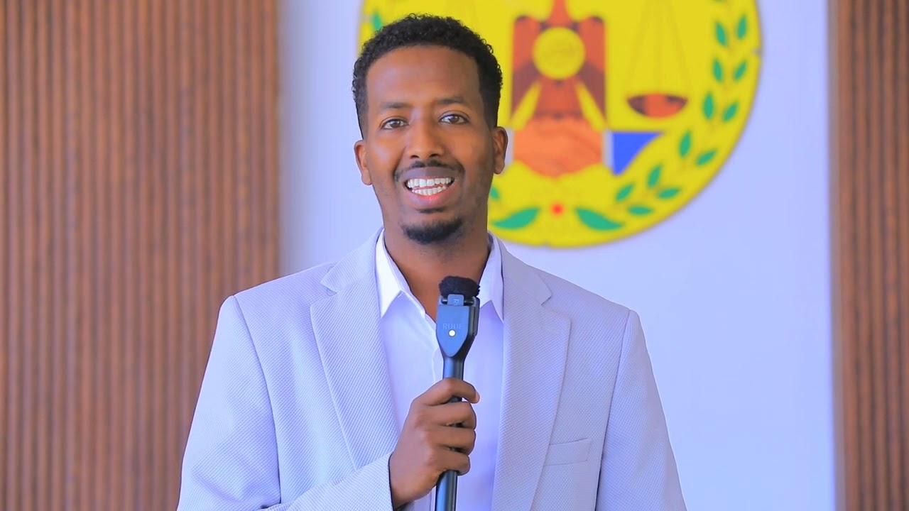 Madaxweynaha Jamhuuriyadda Somaliland oo Qasriga Madaxtooyada ku qaabilay Maamulka iyo Ardayda Barnaamijka UCMAS, Somaliland