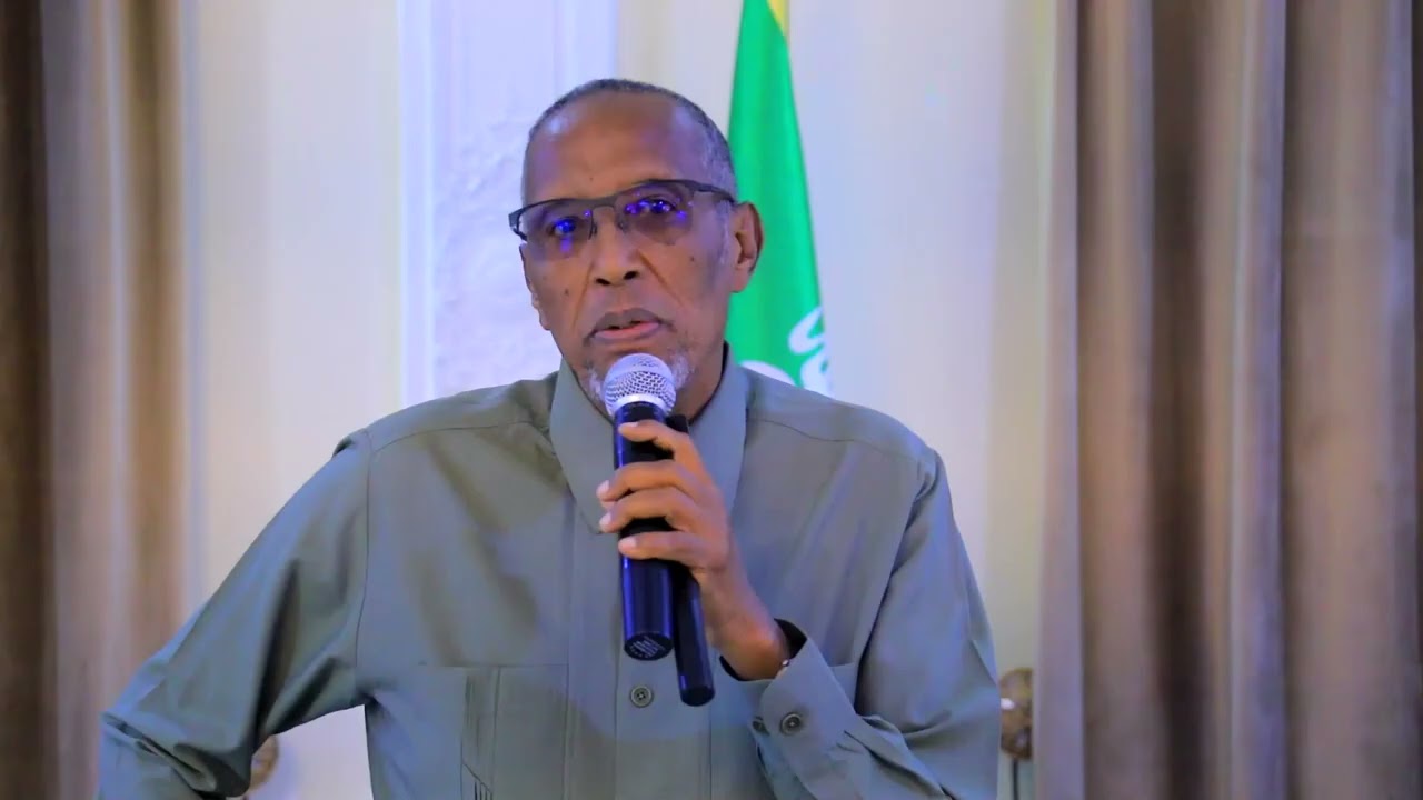 Madaxweynaha Jamhuuriyadda Somaliland Oo Haween weynaha Ducaadda ah kulan kula qaatay Qasriga Madaxtooyada JSL.