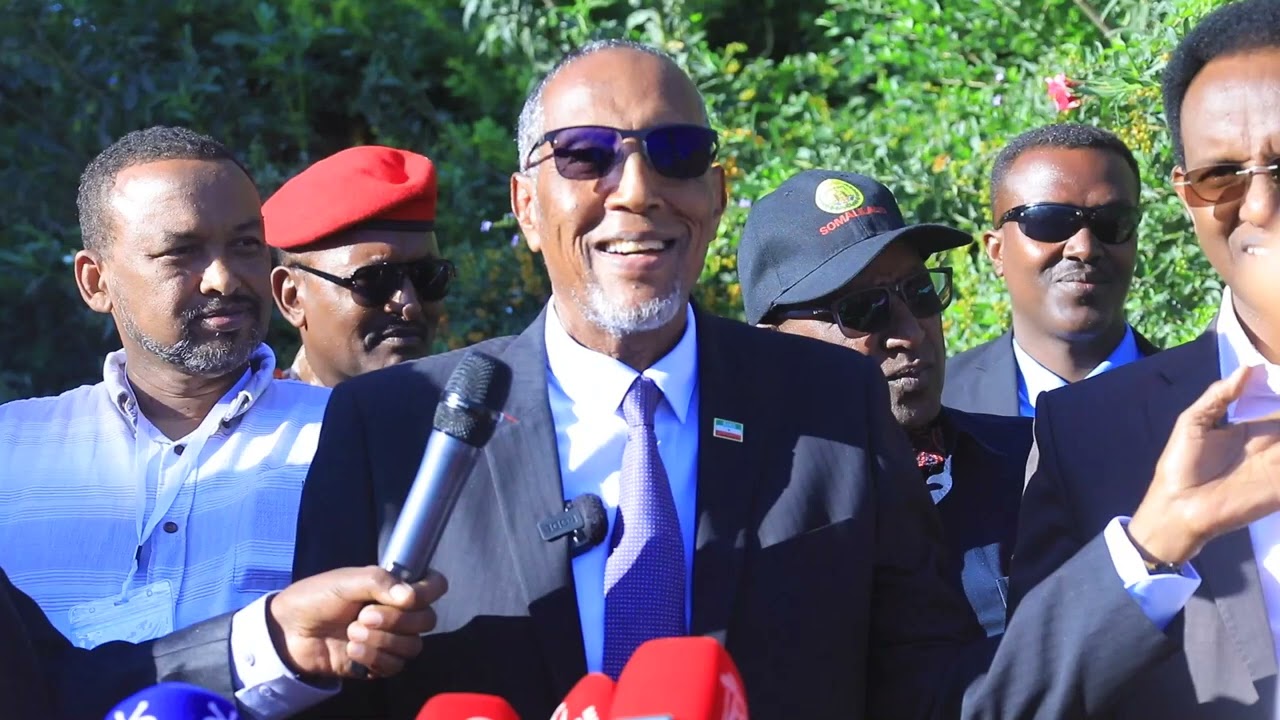 Madaxweynaha Jamhuuriyadda Somaliland oo Codkiisa ka dhiibtay Xarunta Hay’adda Shaqaalaha Dawladda, Warbaahintana la Hadlay