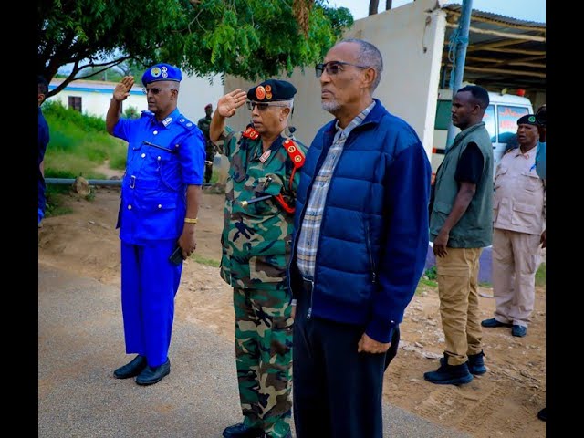 Madaxweynaha Qaranka ahna Taliyaha Guud ee Ciidamada Jamhuuriyadda oo la dardaarmay Ciidamada