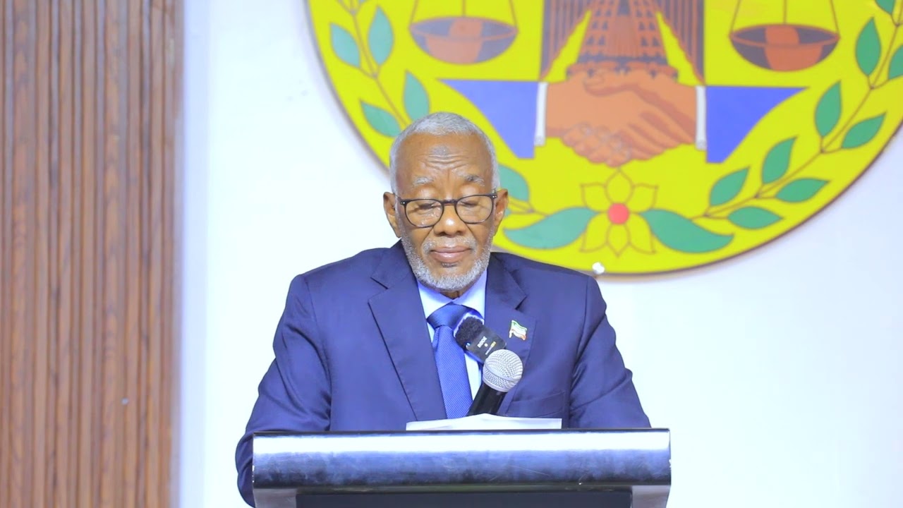 Gudoomiyaha Wakiilada Mudane Yaasiin M Xiir Faratoon oo ka hadlay Xilwareejinta labada Madaxweyne