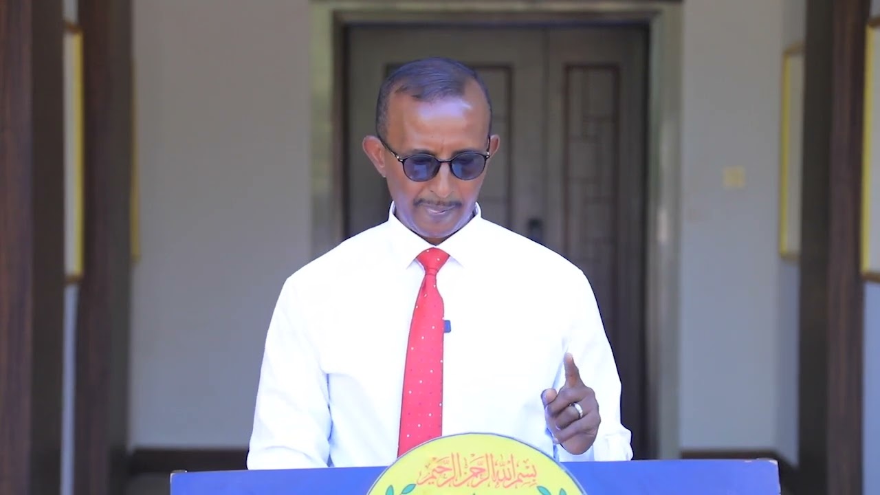 Madaxweyne Cabdiraxmaan Cirro oo wareegto ka soo saaray ilaalinta Saacadaha Shaqada