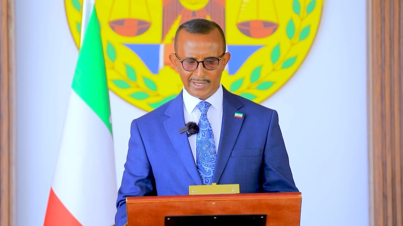 Golaha Wasiirrada Jamhuuriyadda Somaliland  Oo Fadhigii u horeeyey Ku yeeshay Qasriga Madaxgtooyada JSL