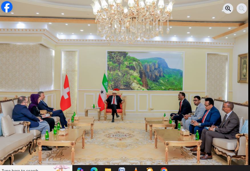 Madaxweynaha Jamhuuriyada Somaliland Mudane Cabdiraxmaan Maxamed Cabdilaahi (Cirro) ayaa maanta Qasriga Madaxtooyada kulan kula yeeshay Danjiraha Dalka Switzerland