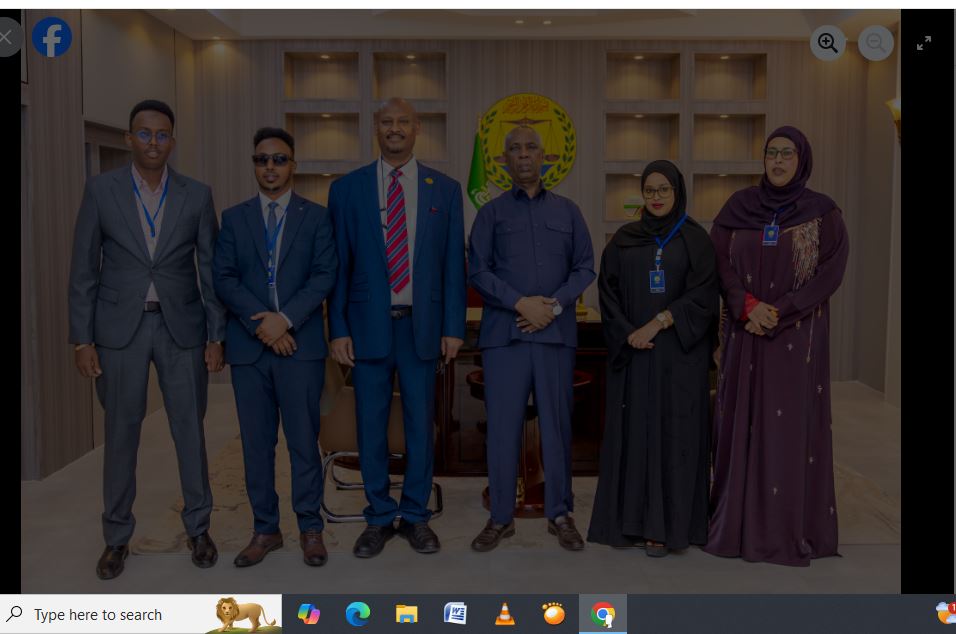 Madaxwayne Ku Xigeenka Jsl oo Abaal Mariyey afar qof oo dhalinyaro ah oo ku guulaystay kaalmaha ugu sarreeya ee Imtixaan laba heer ah oo la xidhiidha Aqoonta iyo Xirfadda Hantidhawrka Qaranka.